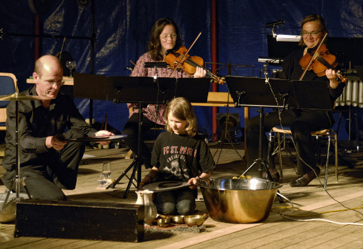 200906_nachwuchsfestival_c_achim_duwentaester_6_web.jpg 200906_nachwuchsfestival_c_achim_duwentaester_6_web.jpg