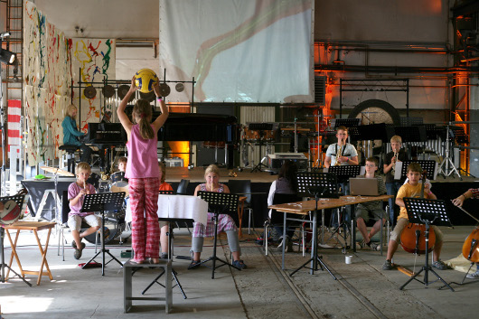 201008_musik_21_festival_c_klaus_fleige_1_web.jpg 201008_musik_21_festival_c_klaus_fleige_1_web.jpg